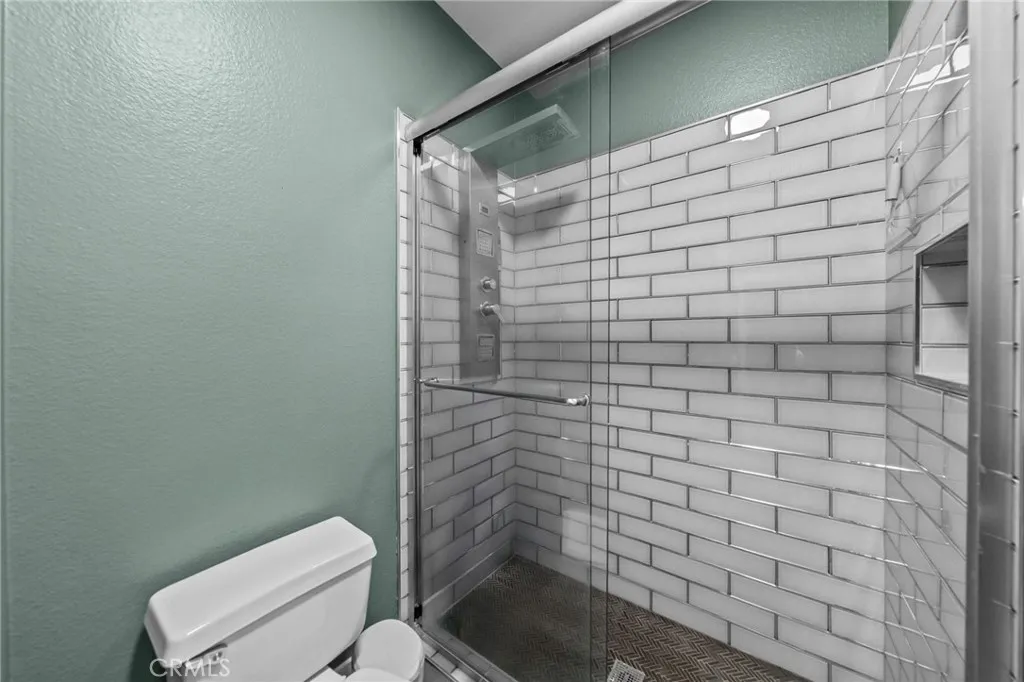 32315 Via Cordoba, Temecula, California 92592 home-pic-36