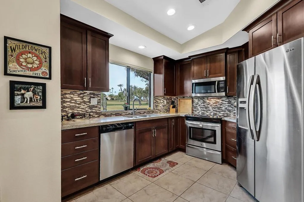 41495 Preston Trail, Palm Desert, California 92211 home-pic-1