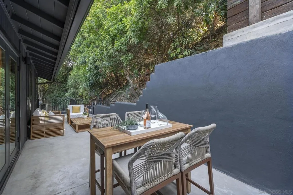 1733 Nautilus Street, La Jolla, California 92037 home-pic-24