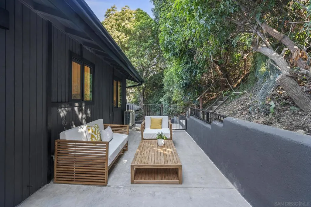 1733 Nautilus Street, La Jolla, California 92037 home-pic-27