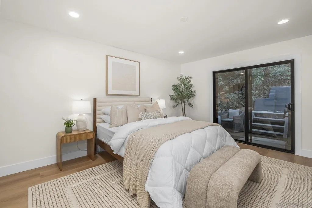 1733 Nautilus Street, La Jolla, California 92037 home-pic-16