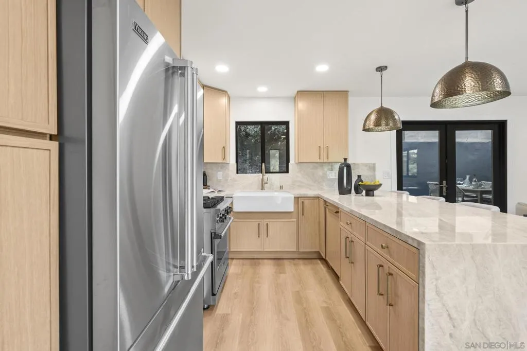 1733 Nautilus Street, La Jolla, California 92037 home-pic-5
