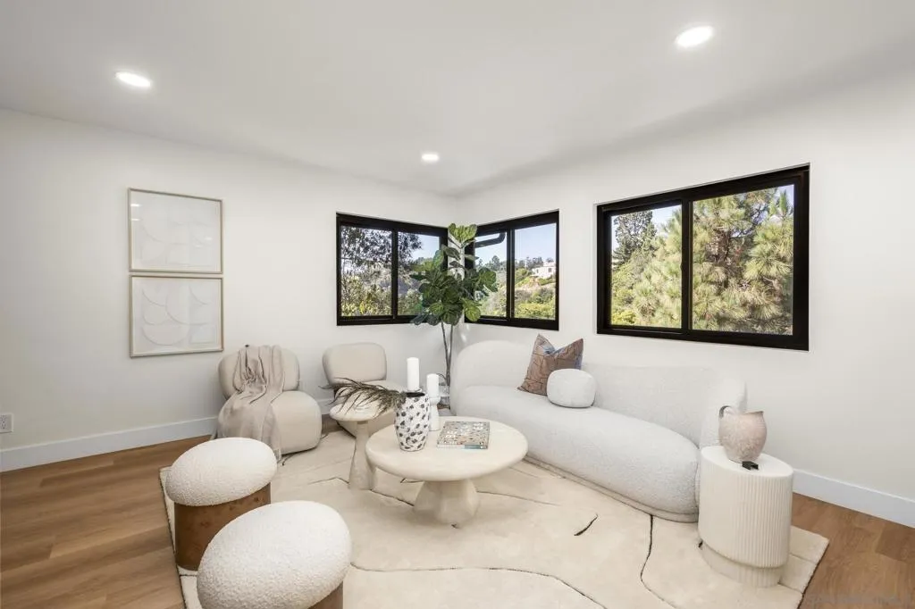 1733 Nautilus Street, La Jolla, California 92037 home-pic-14