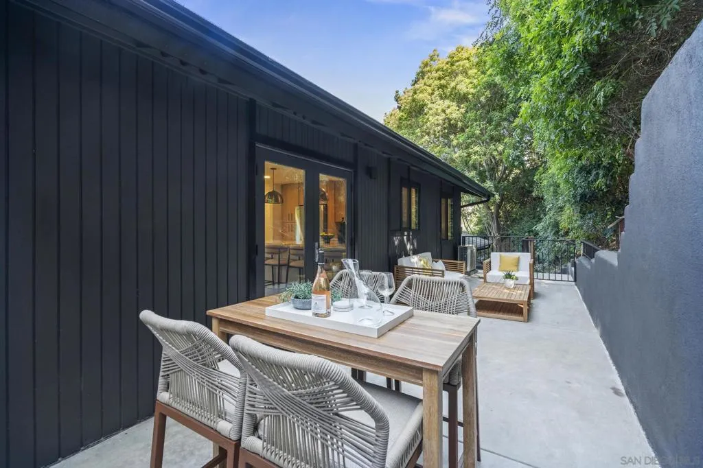 1733 Nautilus Street, La Jolla, California 92037 home-pic-26