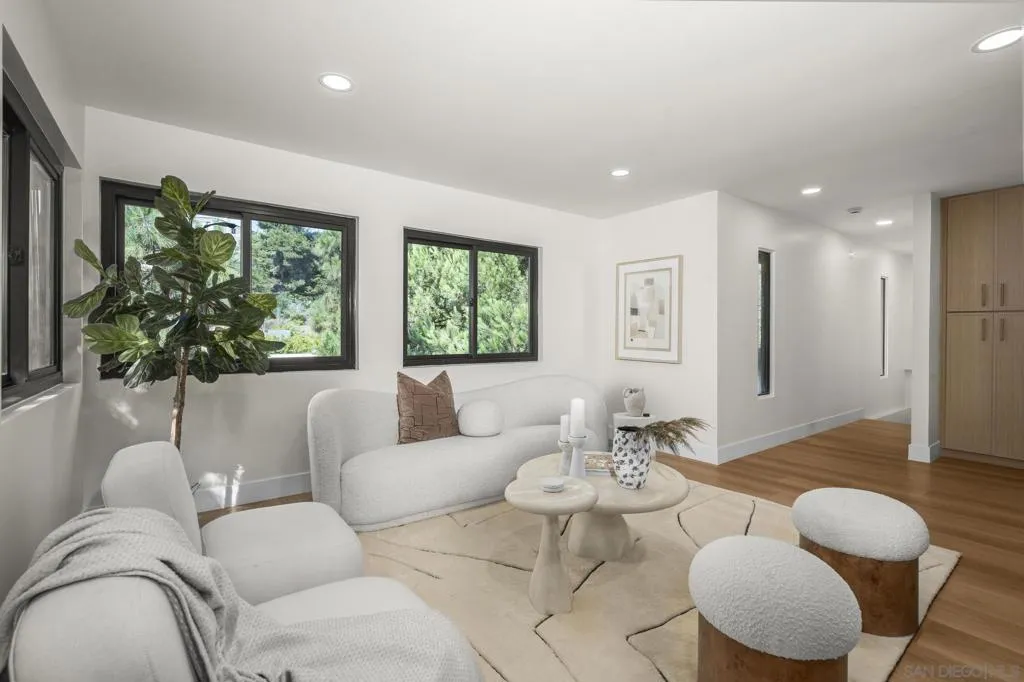 1733 Nautilus Street, La Jolla, California 92037 home-pic-12