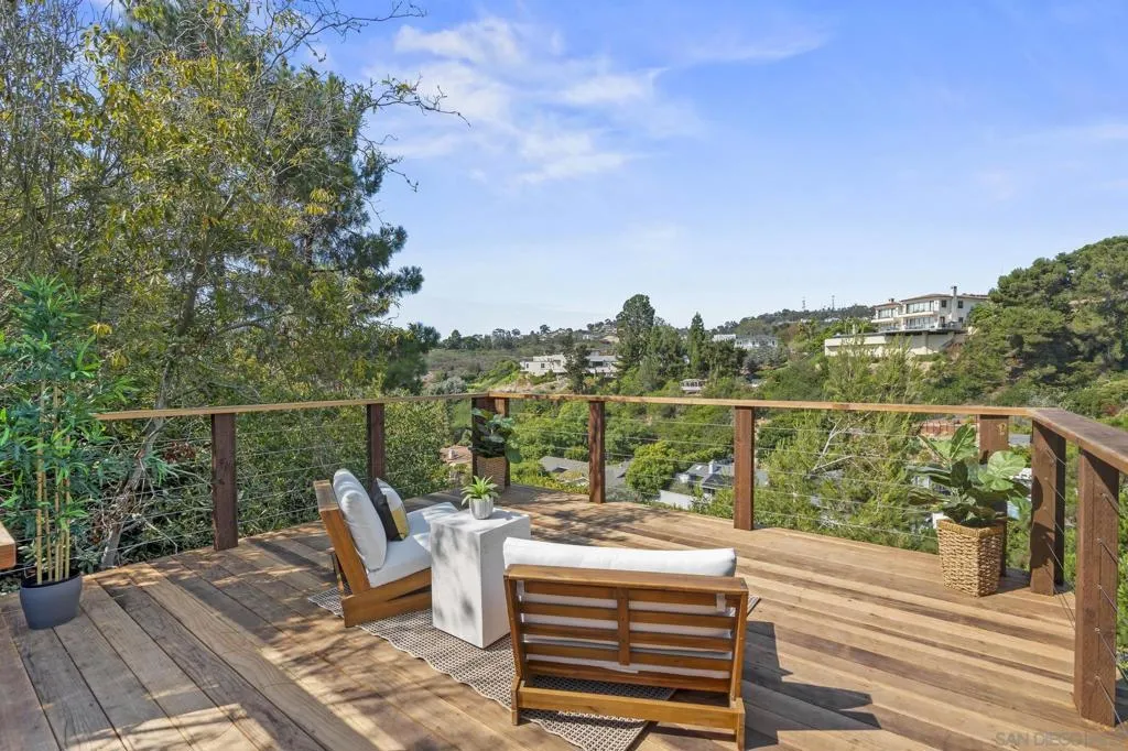 1733 Nautilus Street, La Jolla, California 92037 home-pic-30