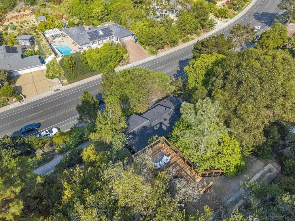 1733 Nautilus Street, La Jolla, California 92037 home-pic-1