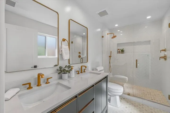 2828 Forest Hill Boulevard, Pacific Grove, California 93950