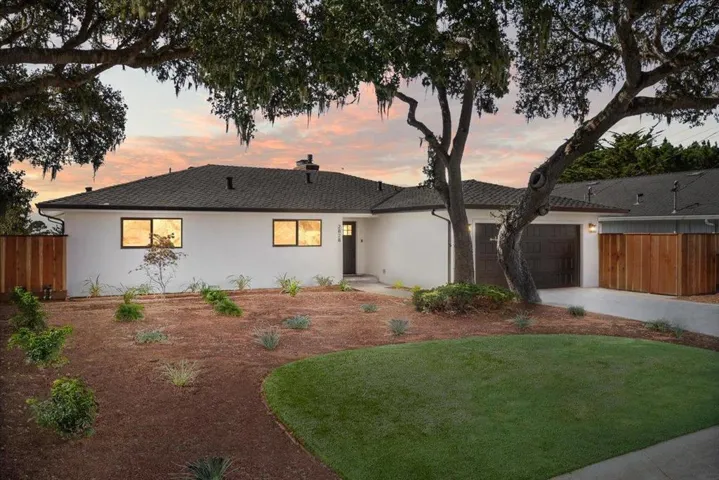 2828 Forest Hill Boulevard, Pacific Grove, California 93950