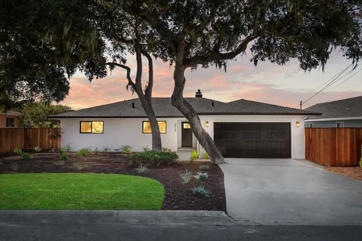 2828 Forest Hill Boulevard, Pacific Grove, California 93950