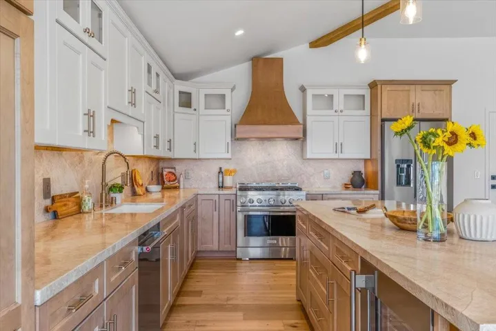 2828 Forest Hill Boulevard, Pacific Grove, California 93950