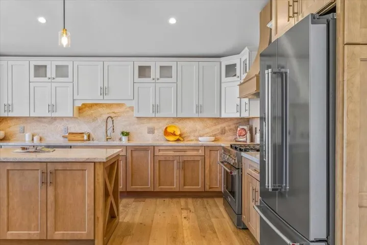 2828 Forest Hill Boulevard, Pacific Grove, California 93950