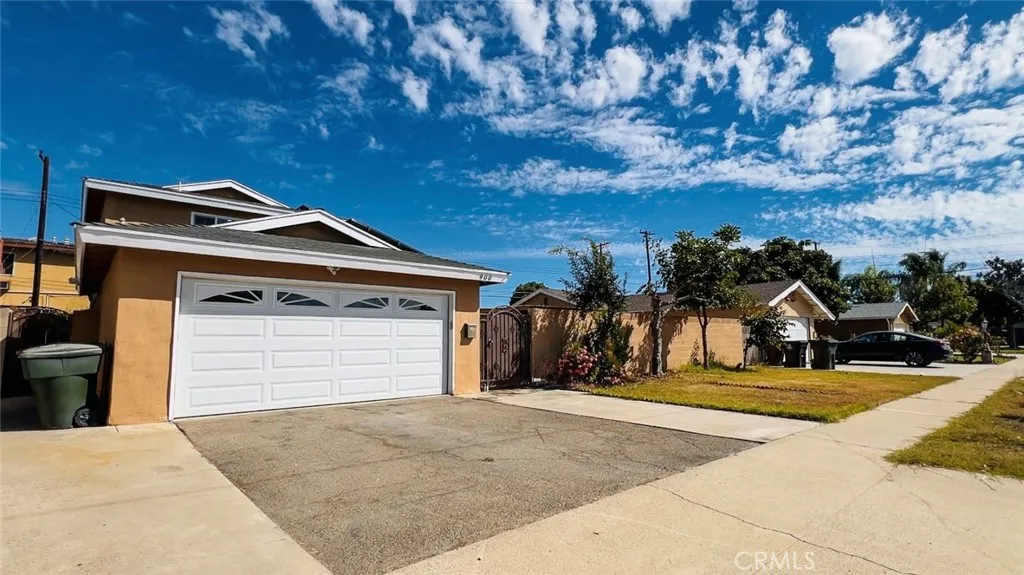 900 S Hayward, Anaheim, California 92804 home-pic-0