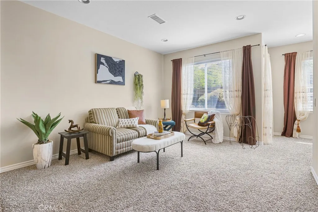 27123 Coral Bells Way, Murrieta, California 92562 home-pic-33