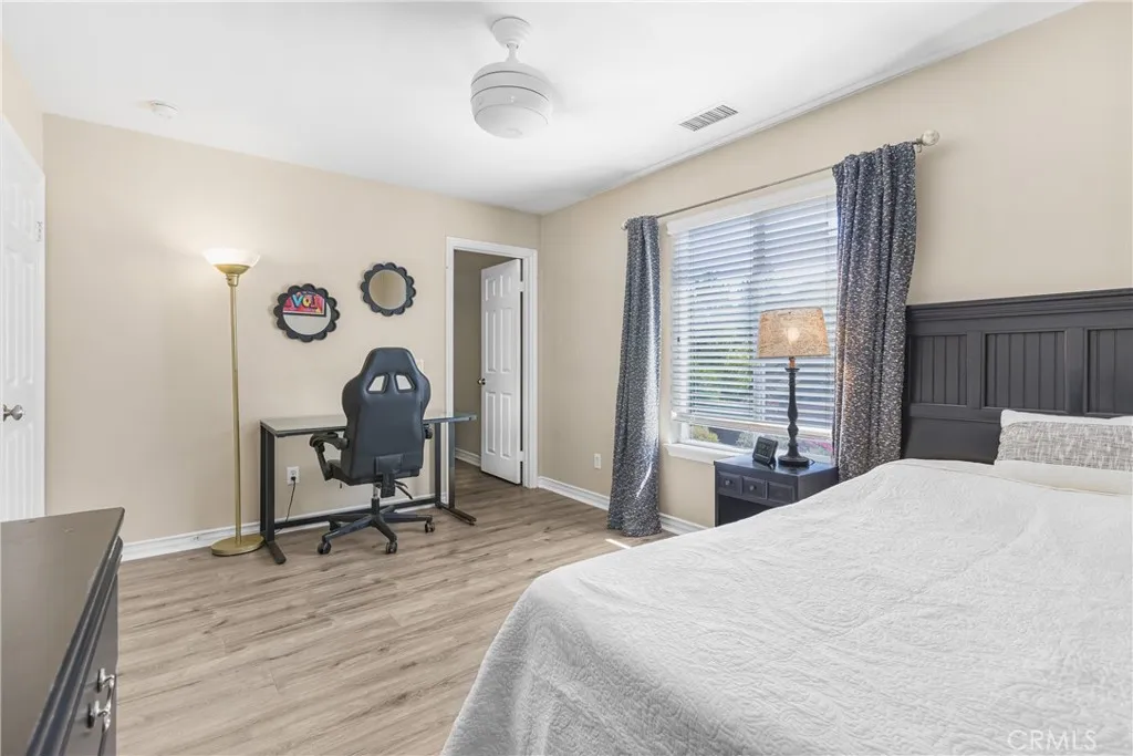 27123 Coral Bells Way, Murrieta, California 92562 home-pic-26