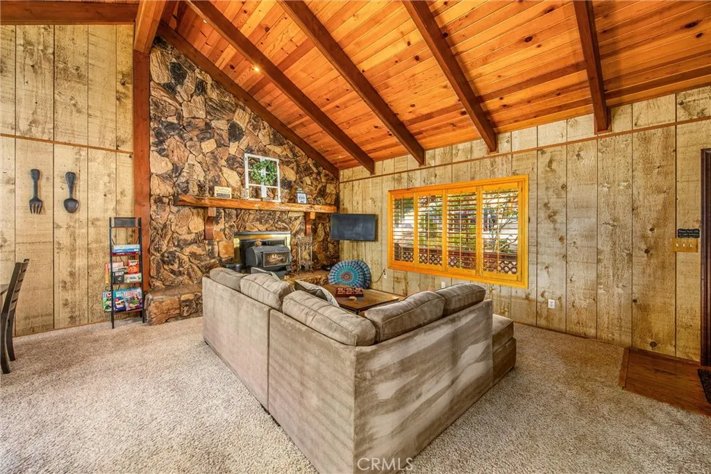 30919 All View Drive, Running Springs, California 92382 home-pic-7