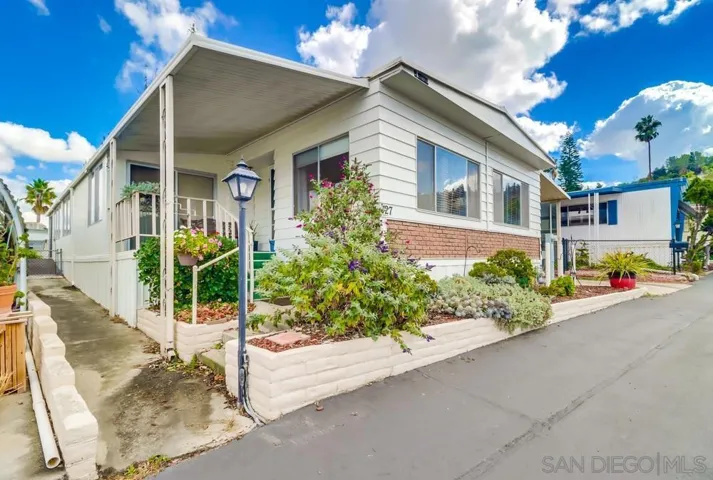 1440 S Orange Ave Spc 27, El Cajon, California 92020