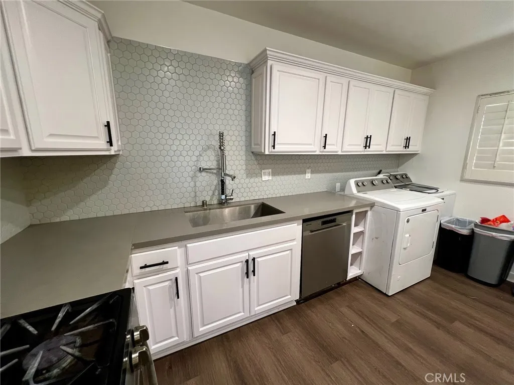 654 Penrith, Los Angeles, California 90023 home-pic-7