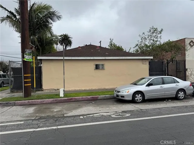 600 E 87th, Los Angeles, California 90002