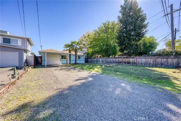 2942 Lakeshore Boulevard, Lakeport, California 95453