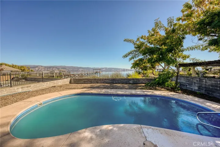 2942 Lakeshore Boulevard, Lakeport, California 95453