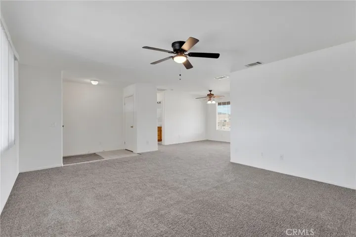 15675 Pohez, Apple Valley, California 92307