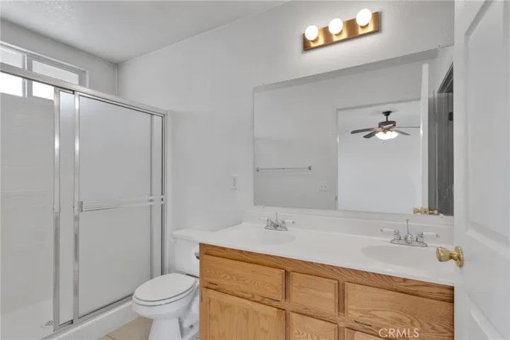 15675 Pohez, Apple Valley, California 92307