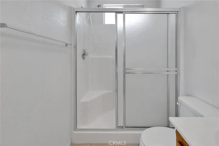 15675 Pohez, Apple Valley, California 92307