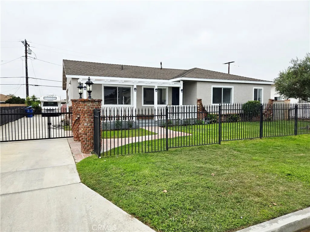 13911 13911 Pacific Avenue, Westminster, California 92683 home-pic-0