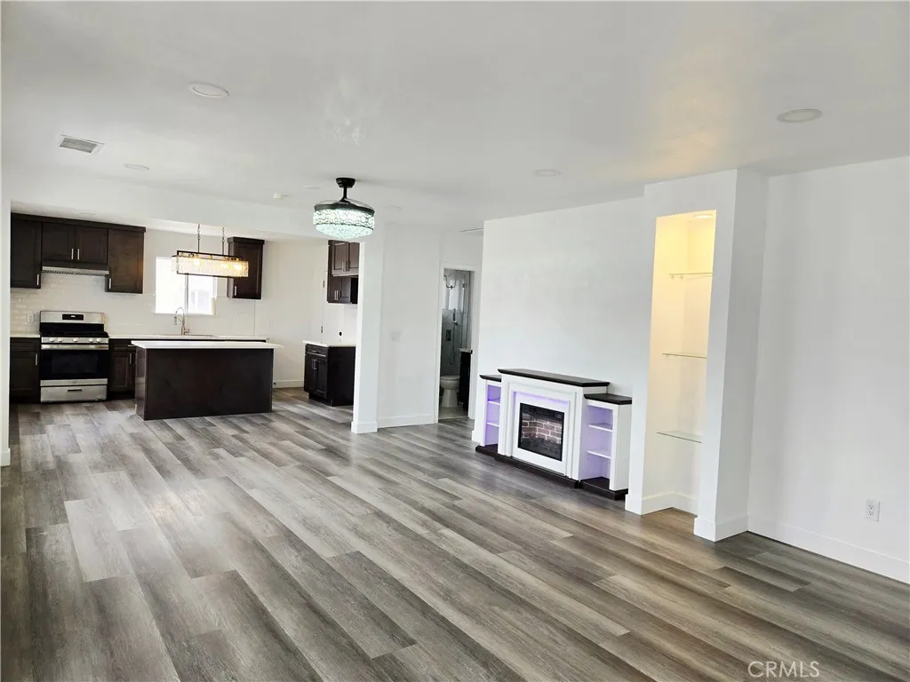 13911 13911 Pacific Avenue, Westminster, California 92683 home-pic-4