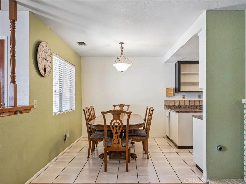 14719 Juniper Street, Hesperia, California 92345 home-pic-15