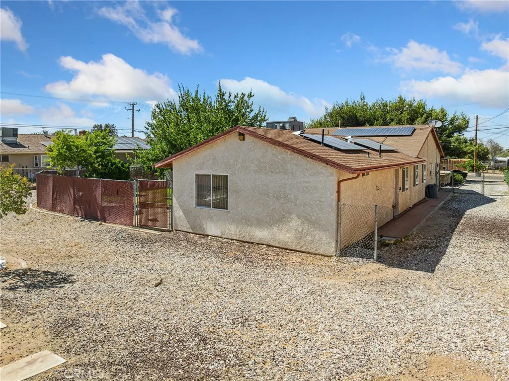 14719 Juniper Street, Hesperia, California 92345 home-pic-3