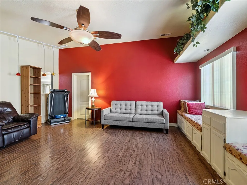14719 Juniper Street, Hesperia, California 92345 home-pic-22