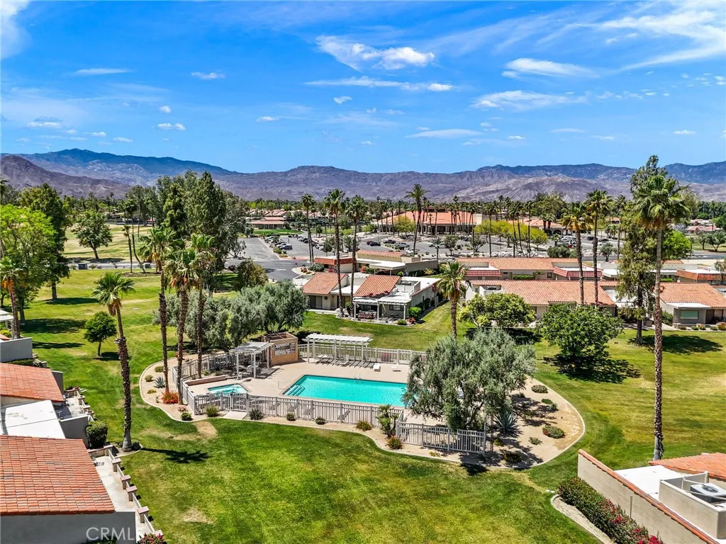 77050 Pauma Valley Way, Palm Desert, California 92211 home-pic-38