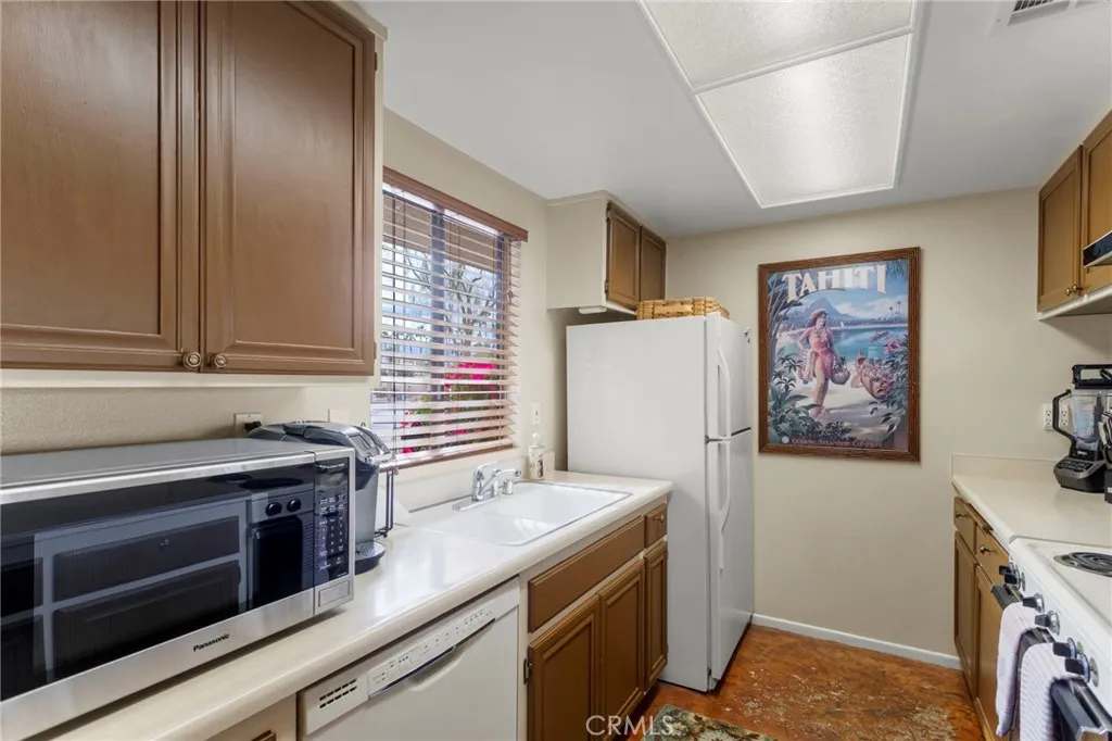 77050 Pauma Valley Way, Palm Desert, California 92211 home-pic-10