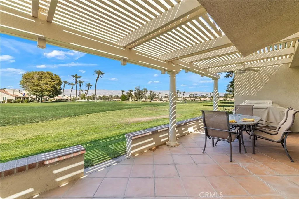 77050 Pauma Valley Way, Palm Desert, California 92211 home-pic-4
