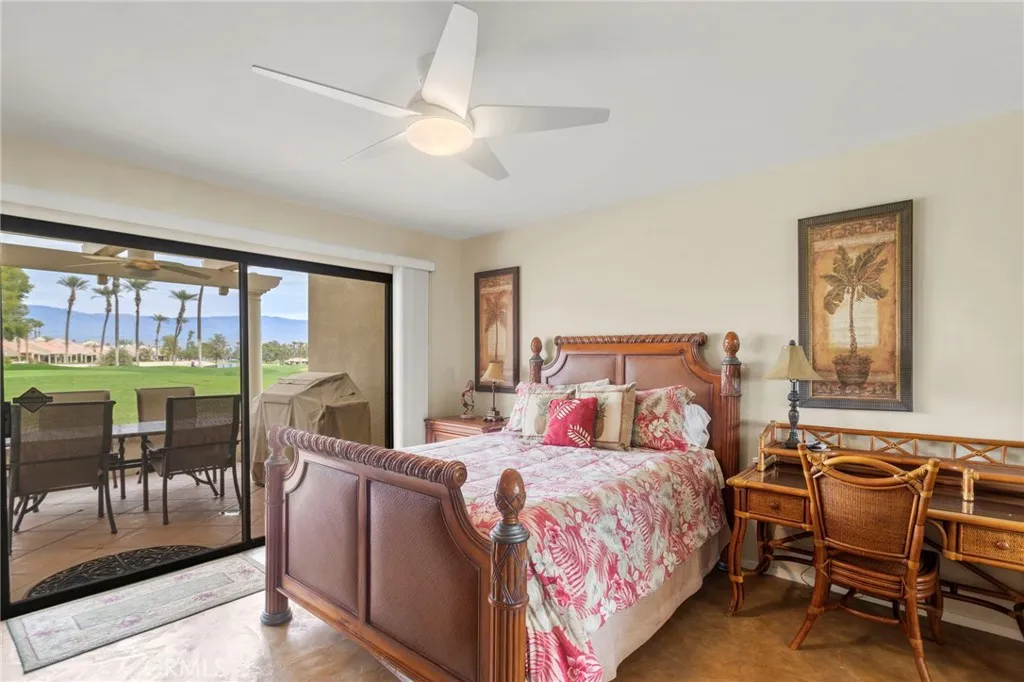 77050 Pauma Valley Way, Palm Desert, California 92211 home-pic-24