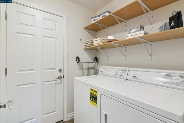 Inside Laundry w/ Garage Access