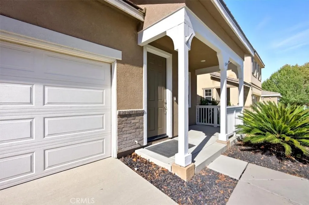 3715 Bur Oak, San Bernardino, California 92407 home-pic-3