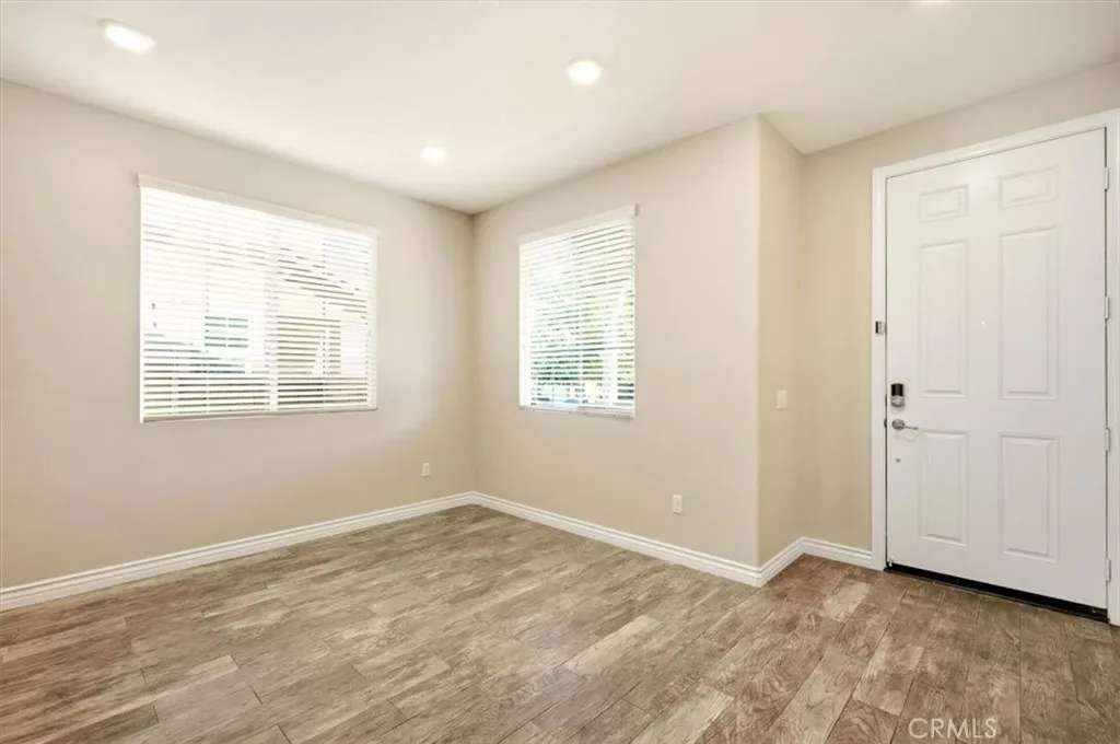 3715 Bur Oak, San Bernardino, California 92407 home-pic-6