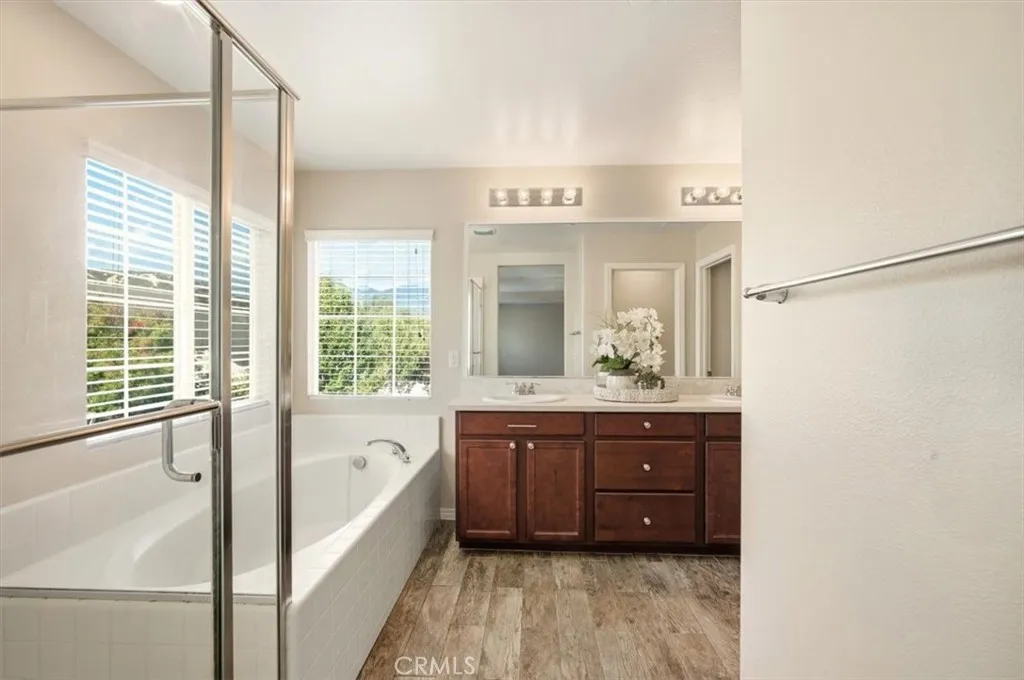 3715 Bur Oak, San Bernardino, California 92407 home-pic-28