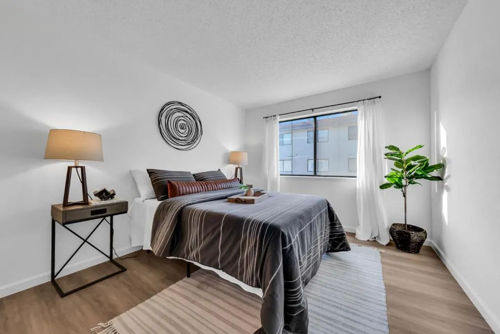 364 Kenbrook Circle, San Jose, California 95111 home-pic-24