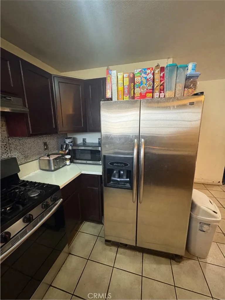 2110 E 113th, Los Angeles, California 90059 home-pic-15