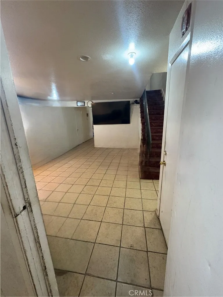 2110 E 113th, Los Angeles, California 90059 home-pic-3