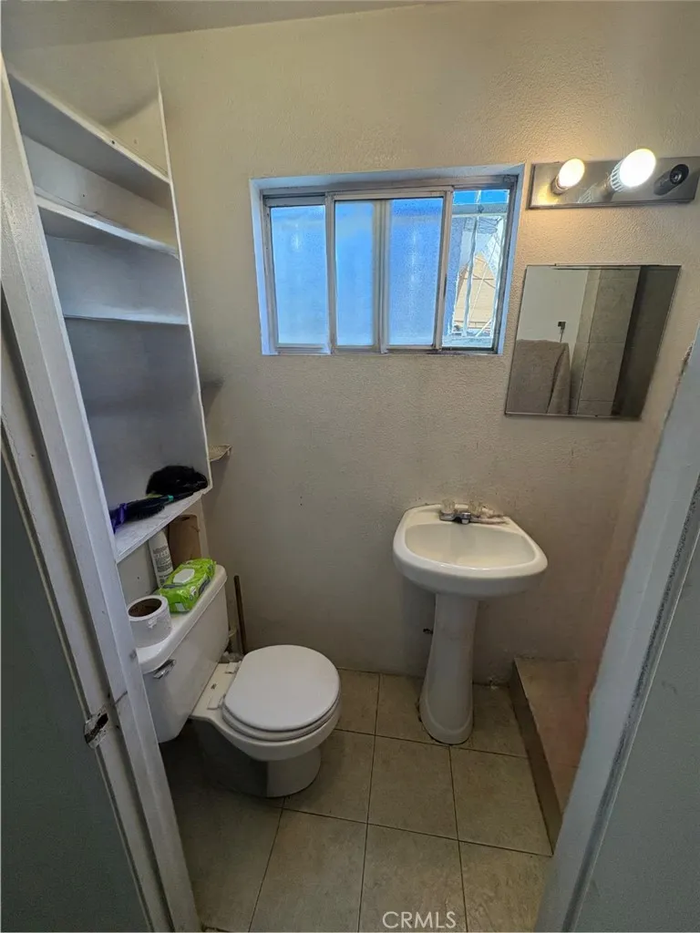 2110 E 113th, Los Angeles, California 90059 home-pic-8