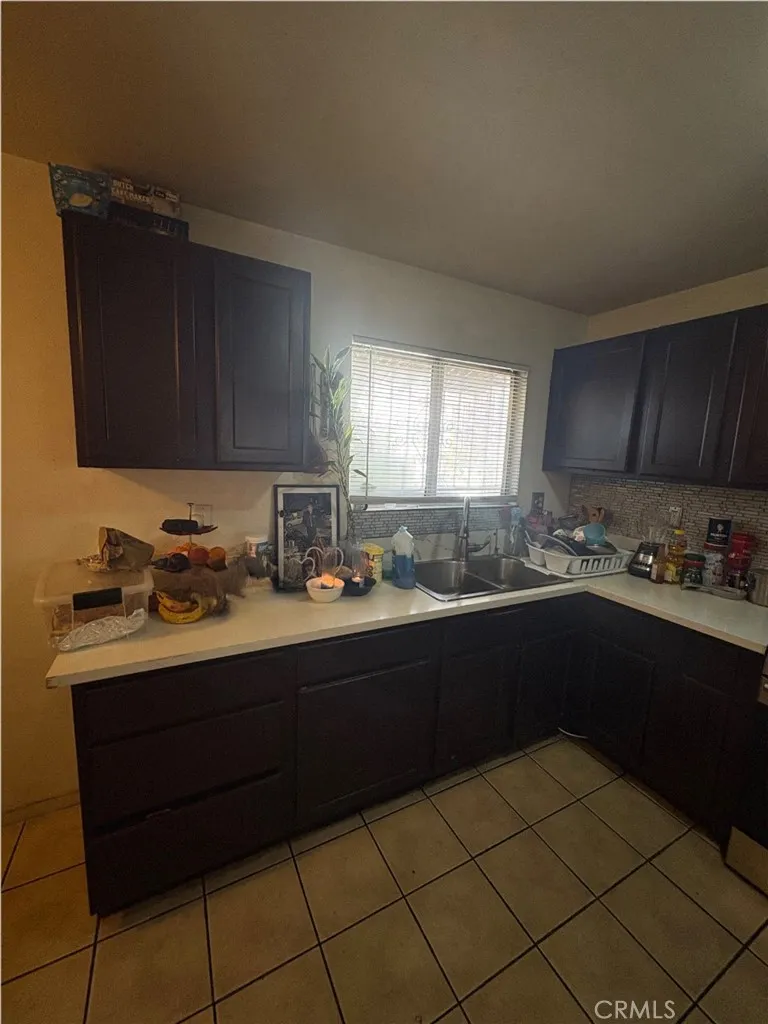 2110 E 113th, Los Angeles, California 90059 home-pic-12