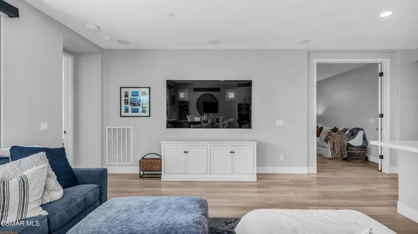 Were Focused 82395 Crane-11