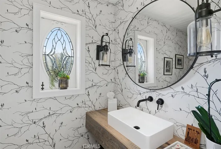 Powder Room