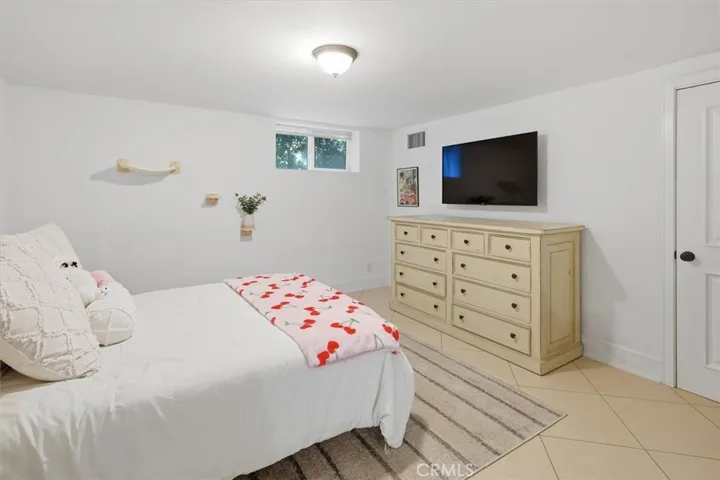 Downstairs Apartment Bedroom