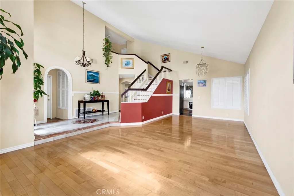 970 W Norwood Street, Rialto, California 92377 home-pic-2